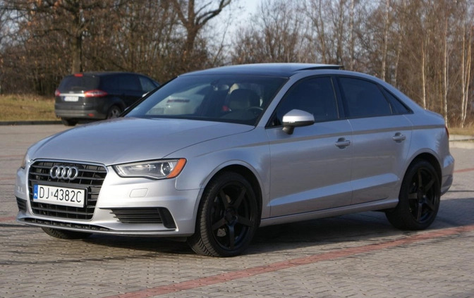 Audi A3 cena 61900 przebieg: 189000, rok produkcji 2015 z Góra małe 254
